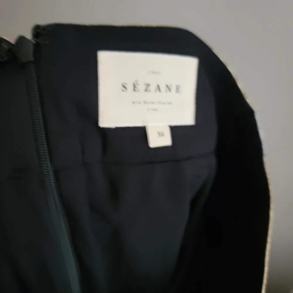 Sezane Malla Skirt in Metallic Cognac Tiles size 36 - Picture 5 of 7